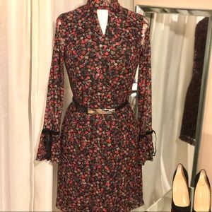 Libby Edelman Lace Long Sleeve Knee Length Dress